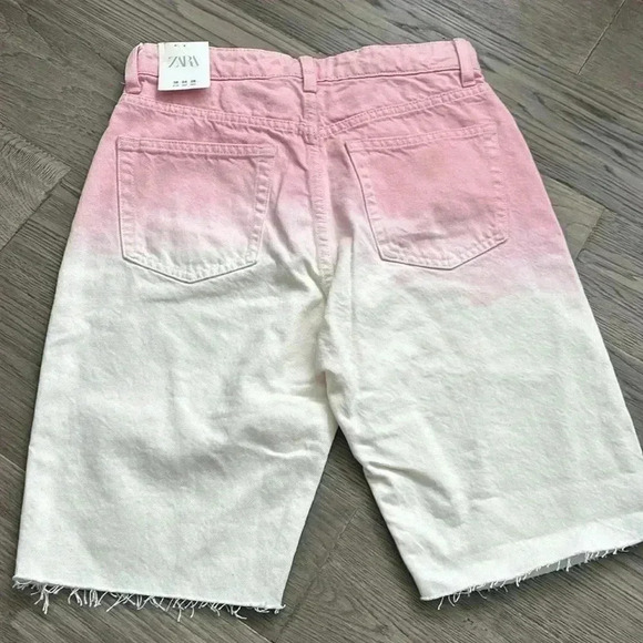 ✨🆕Zara🆕✨ | Pink and white  ombré Bermuda Jean shorts - Picture 4 of 11
